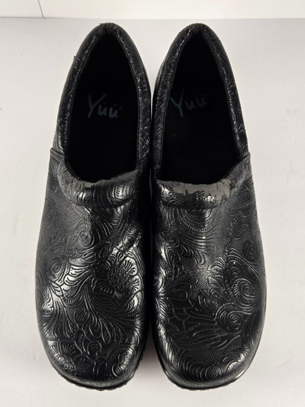 Yuu Bethanee Slip-on Black Floral Paisley Clogs Women’s Size 10 Nursing Shoes